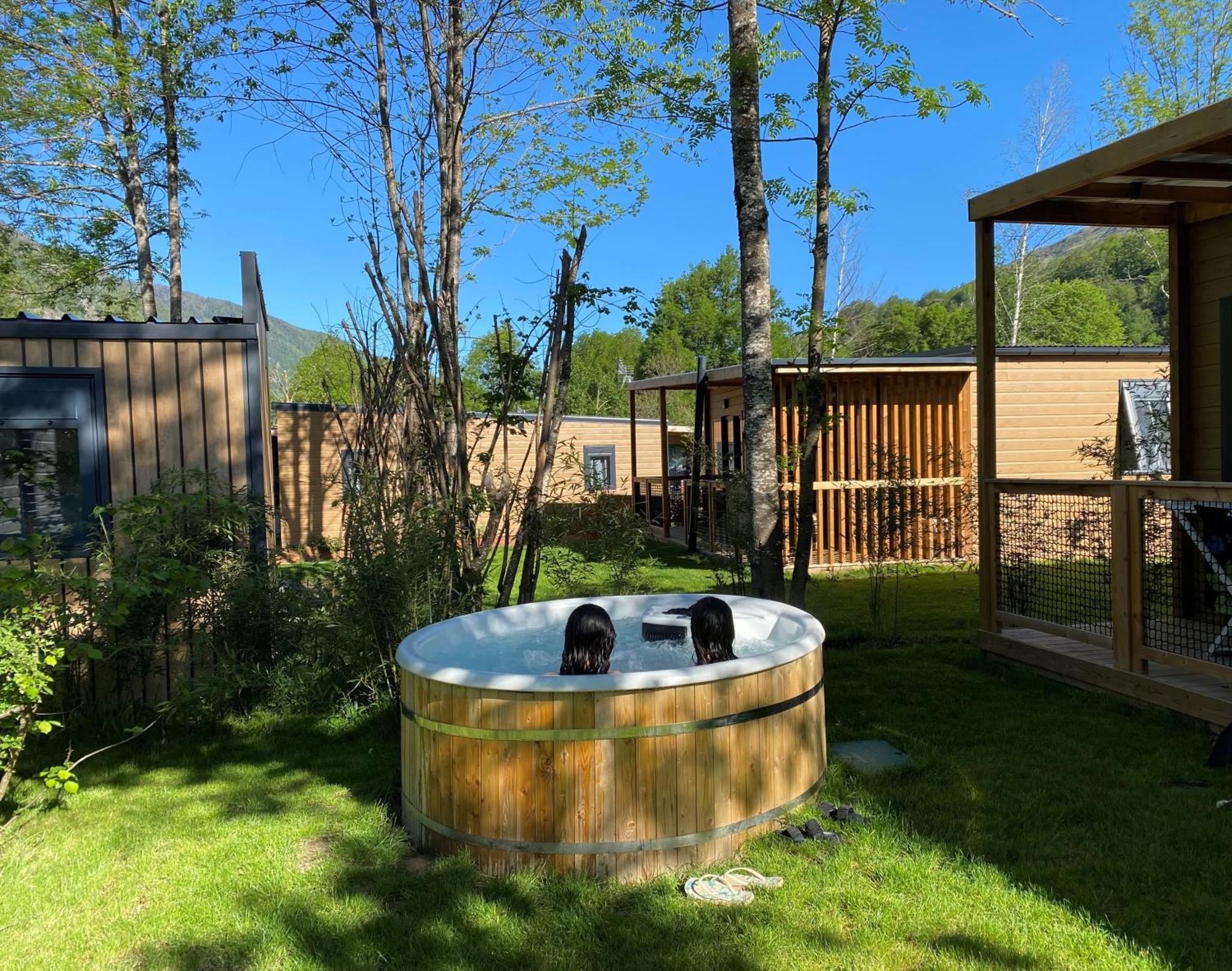 Camping Paradis La Marmotte Ax-les-Thermes Exterior photo